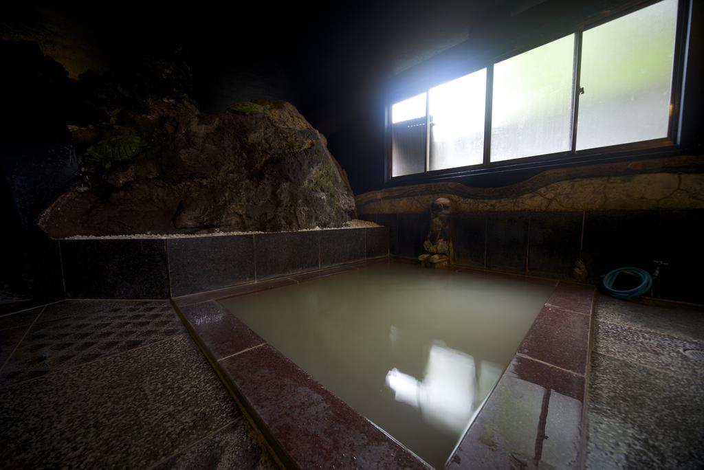 Onsen Guesthouse Hakone Tent Exterior photo